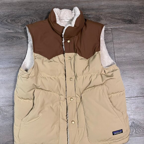Patagonia Men's Medium Reversible Bivy Down Vest. Classic Tan. - Picture 8 of 9